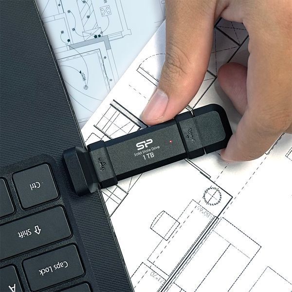 Зовнішній SSD Silicon Power DS72 250GB USB 3.2 Gen 2 USB-A + USB-C (SP250GBUC3S72VPK) Чорний SP250GBUC3S72VPK фото