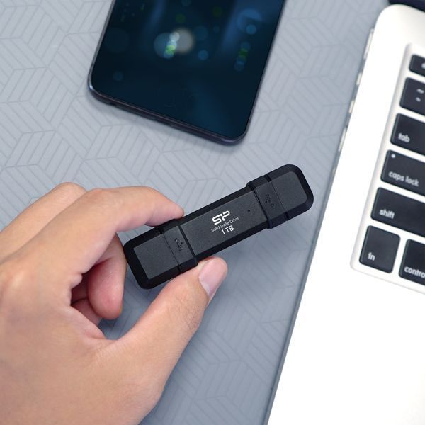 Зовнішній SSD Silicon Power DS72 250GB USB 3.2 Gen 2 USB-A + USB-C (SP250GBUC3S72VPK) Чорний SP250GBUC3S72VPK фото