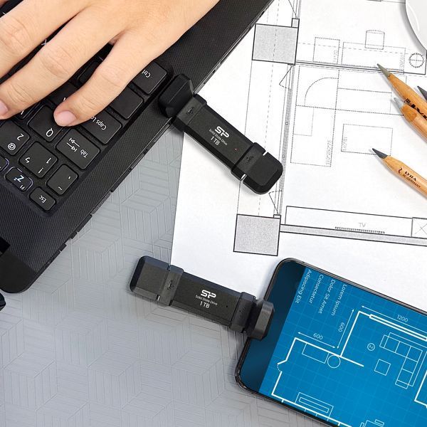 Зовнішній SSD Silicon Power DS72 250GB USB 3.2 Gen 2 USB-A + USB-C (SP250GBUC3S72VPK) Чорний SP250GBUC3S72VPK фото